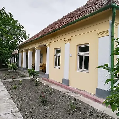Favorite Vendeghaz Villa Poroszlo Exterior photo