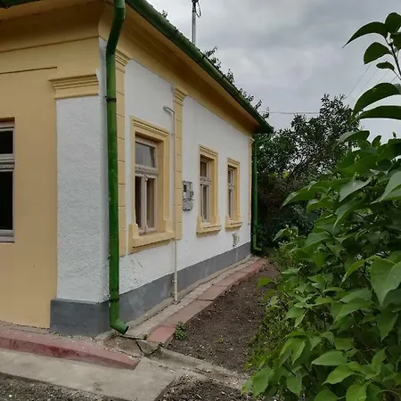 Favorite Vendeghaz Villa Poroszlo Exterior photo