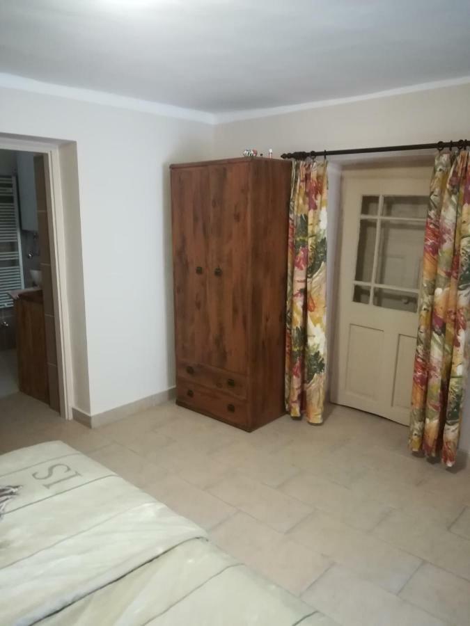 Favorite Vendeghaz Holiday home Poroszlo